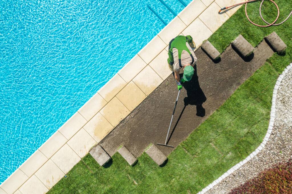 Rénovation et nettoyage des piscines extérieures